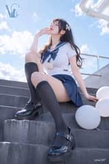 以 成年女性角色 为主体