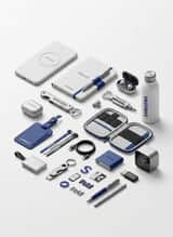Collection Capsule de Produits de Marque Premium (Perspective Knolling)