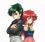 Persone reali che si trasformano in personaggi dei fumetti in una città futuristica