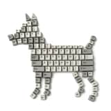 Vue de dessus à plat d'un chien formé de touches de clavier