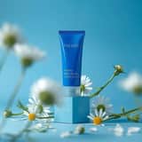 Prompt pour une photographie ultra-réaliste de produit de soin (Bleu Cobalt)