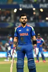 Dessin animé de cricket de Virat Kohli style Nano
