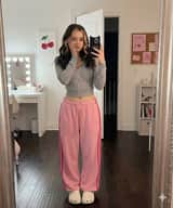 Prompt de Selfie no Espelho com Estética Y2K