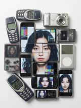 Y2K テックコラージュポートレート