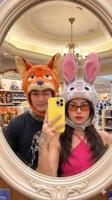 Prompt de Selfie no Espelho de Casal de Zootopia