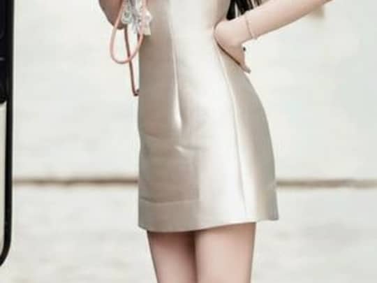 Zhao Lusi Radiant Rosy Collection