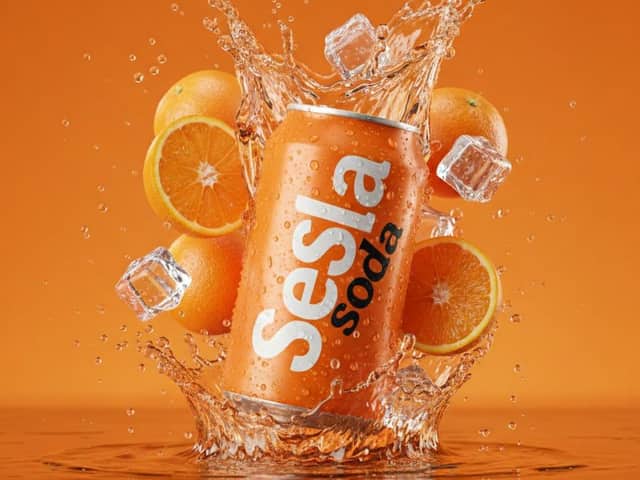 Hyper-Realistic Soda Can Splash Commercial Photo