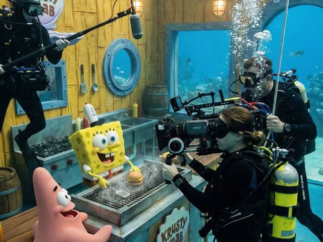 Cena Fotorrealista do Bob Esponja do BTS