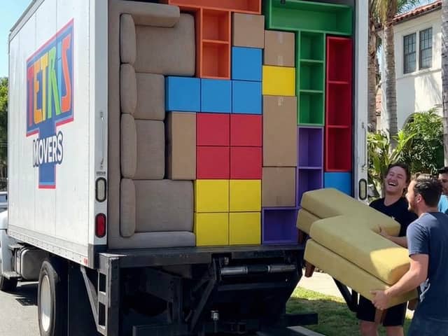 Invite humoristique sur l'organisation de la maison façon Tetris
