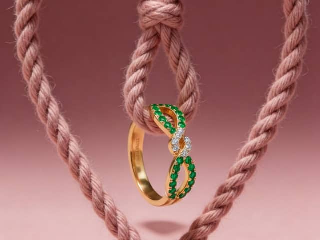 Prompt pour la photographie de produits de joaillerie ultra-premium