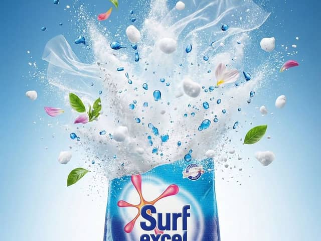 Ultra-Realistic FMCG Product Ad Shot Prompt