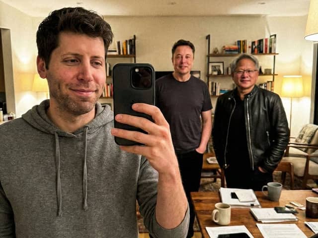 Unfiltered mirror selfie with tech leaders