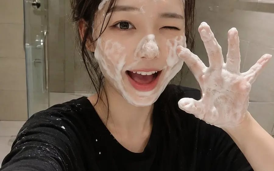 A RAW ultra-realistic smartphone photo of a cute young